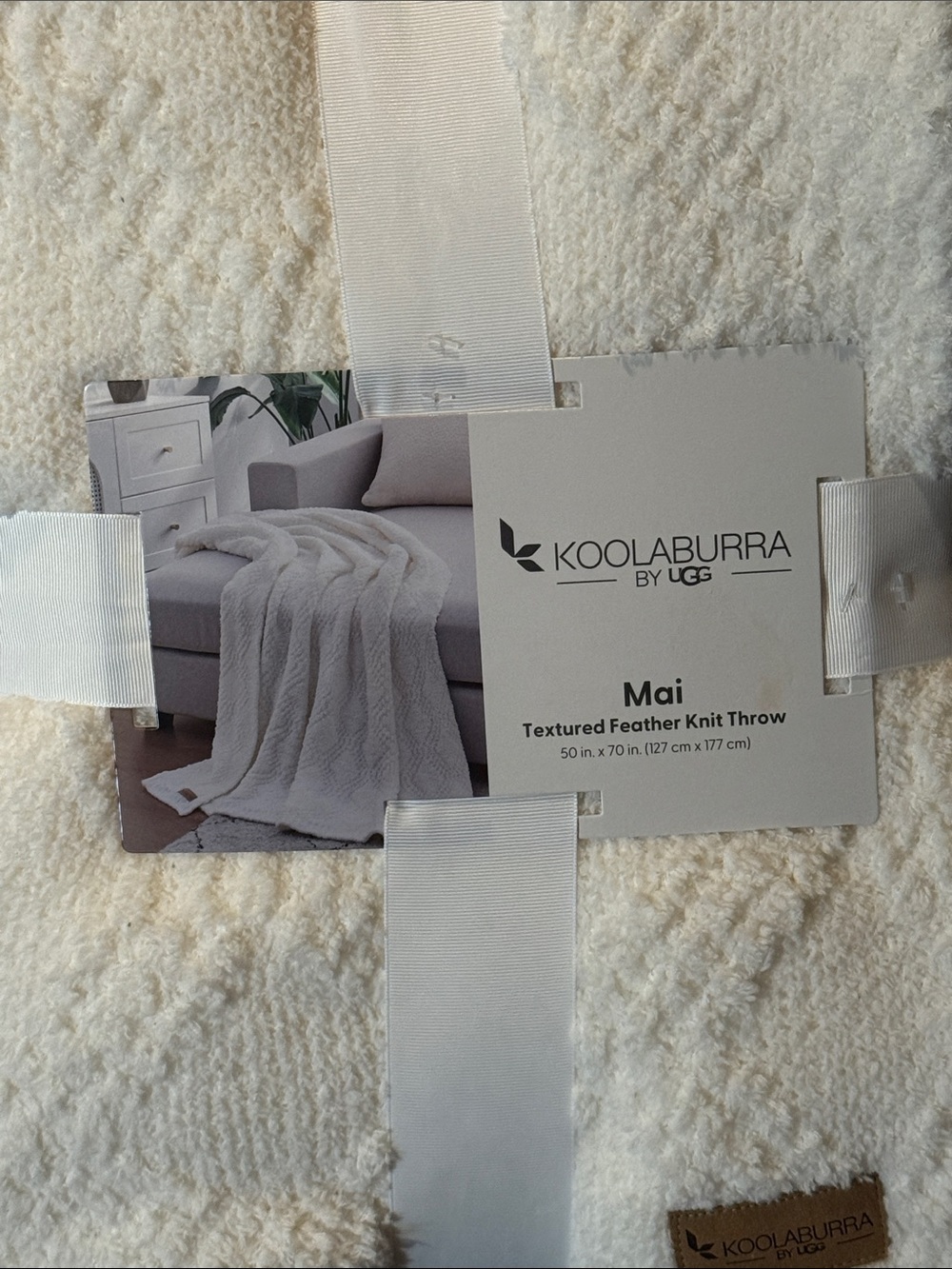 NWT Koolaburra Cream Textured Plush Knit Throw - Picture 3 of 3